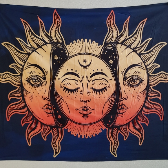 Sun Pattern Tapestry - Picture 1 of 2